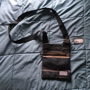 NWT Dakine Crossbody Purse
